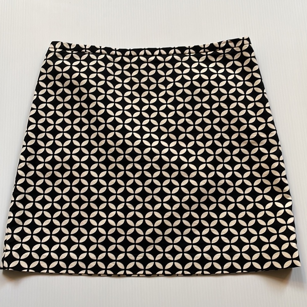 Cynthia Rowley black and off white mini skirt, women’s size 4